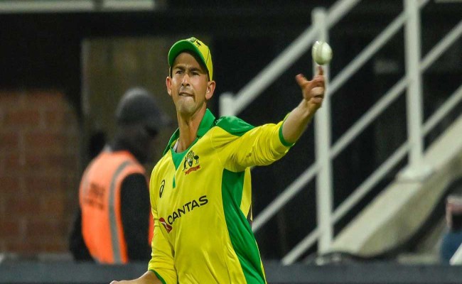 Ashton Agar bursts into top five as Australia players make big moves